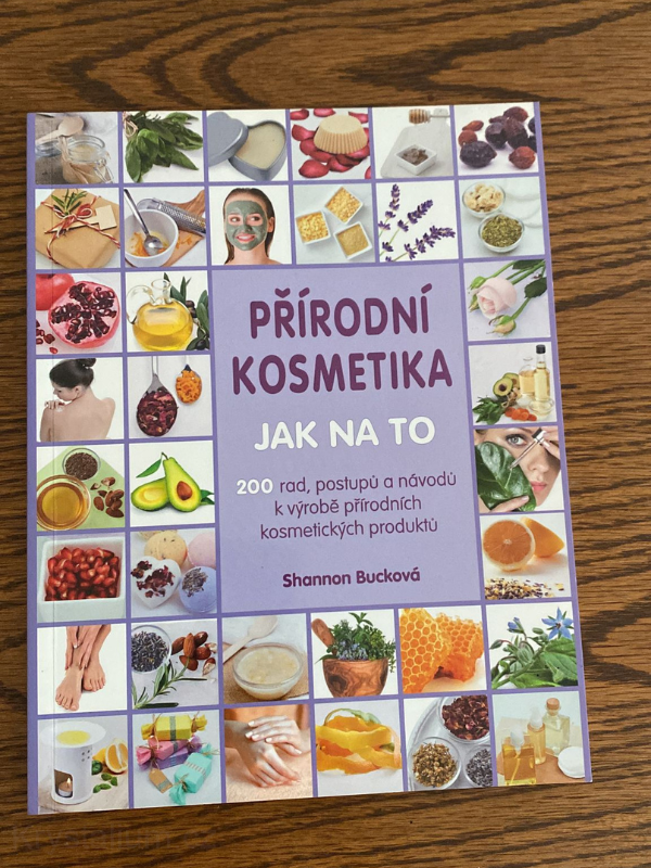 Knížka PŘÍRODNÍ KOSMETIKA JAK NA TO