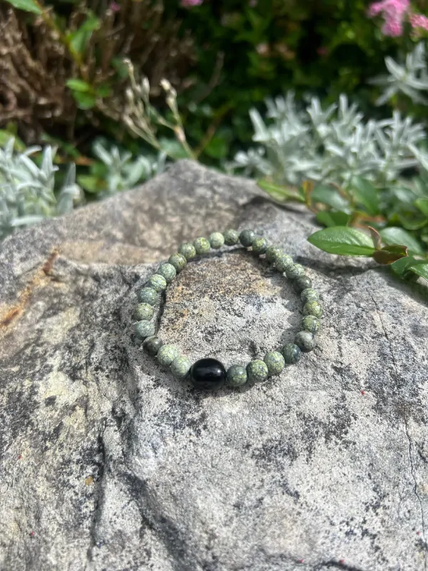ONYX a SERPENTIN náramek kulička