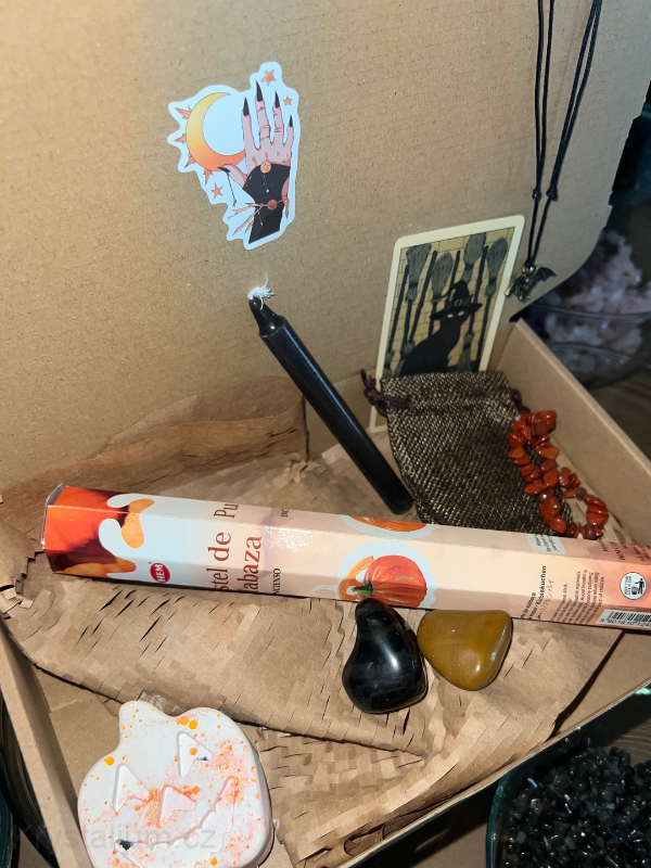 BOX HALLOWEEN