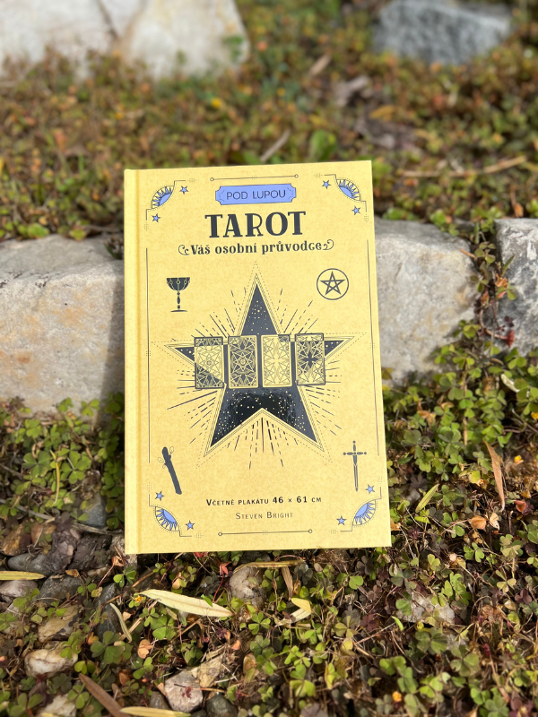 Knížka pod lupou TAROT váš osobní průvodce
