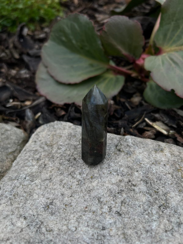 Labradorit obelisk mini