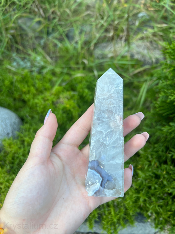Achát obelisk konkrétní kus
